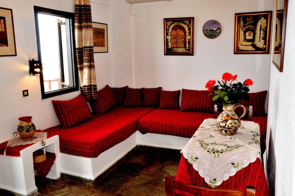 Heliotrope Apartments Stalida Habitación foto